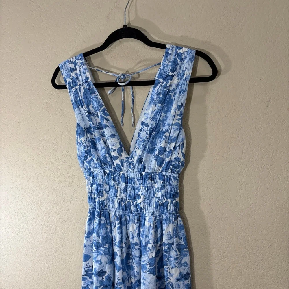 Abercrombie & Fitch Blue and White Floral Maxi Sundress Sz S Cottagecore Beach